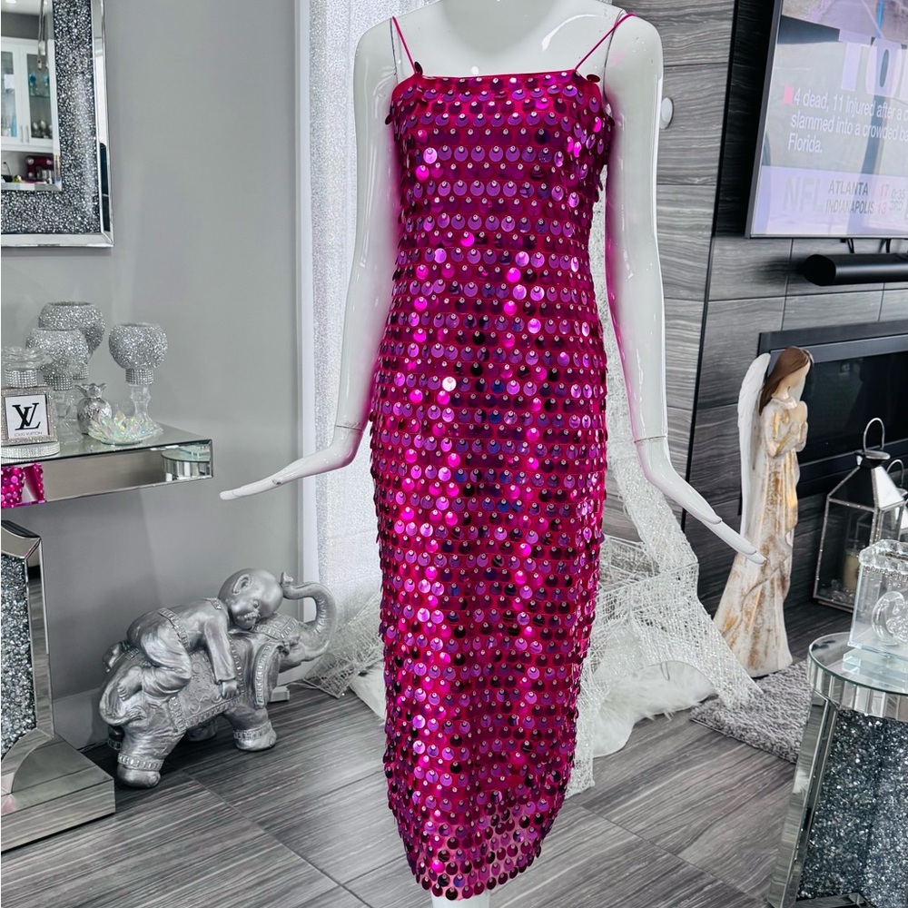 New 🩷 Sequin Pink Dress